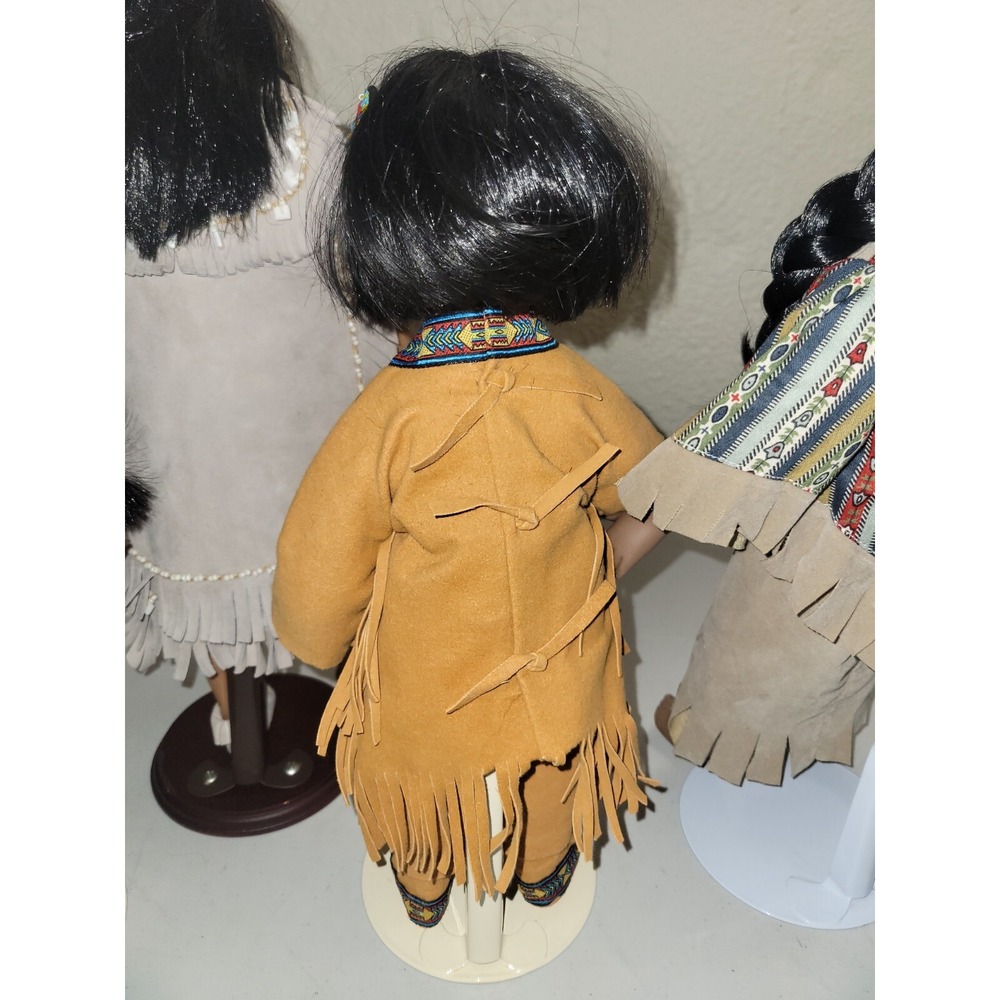 Porcelain Native American Doll Figures Lot Of 4 - Picture 6 of 11